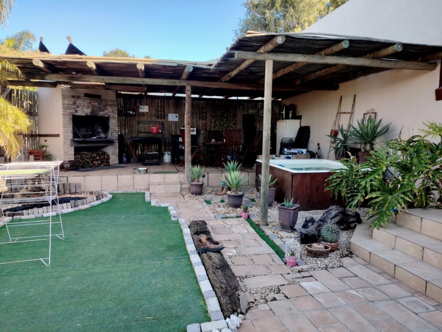 3 Bedroom Property for Sale in Moorreesburg Western Cape